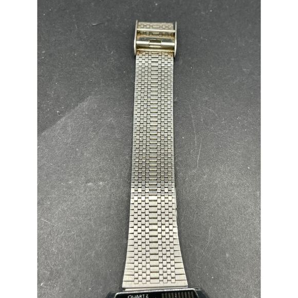 Vintage 1980\'s Micronta Alarm Chronograph Watch Digital LCD Stainless Steel main image 7